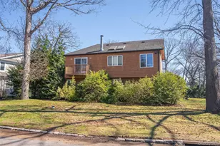 143 Round Hill Rd, Roslyn Heights, NY 11577 - Photo 30