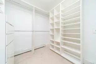 143 Round Hill Rd, Roslyn Heights, NY 11577 - Photo 24