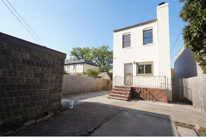 2071 E 35th Street, Brooklyn, NY 11234 - Photo 20