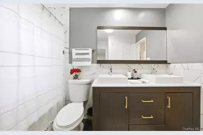 38 Sutton Street, Hempstead, NY 11550 - Photo 16