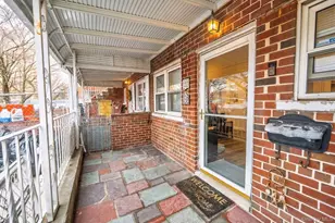 264 Throgs Neck Blvd, Bronx, NY 10465 - Photo 2