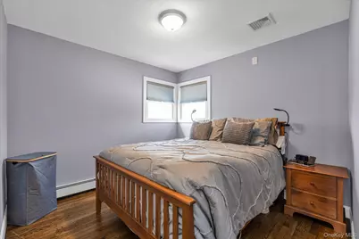 35 Lee Avenue, Babylon, NY 11702 - Photo 10