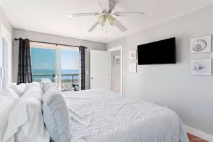 37 Traffic Ave, Ocean Beach, NY 11770 - Photo 20