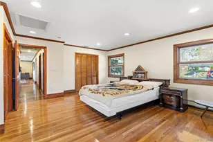 6 Edcris Ln, Huntington, NY 11743 - Photo 20