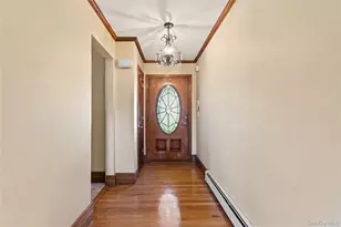 6 Edcris Ln, Huntington, NY 11743 - Photo 6