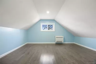 53 Ketcham Avenue, Hicksville, NY 11801 - Photo 18