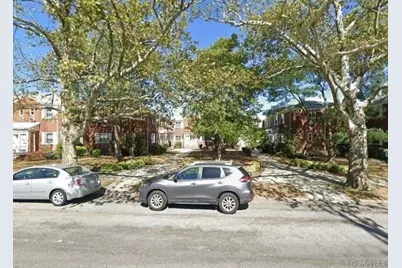 76-37 Commonwealth Boulevard #2, Bellerose, NY 11426 - Photo 2