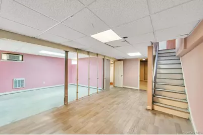 175 Shelby Avenue, Holbrook, NY 11741 - Photo 22