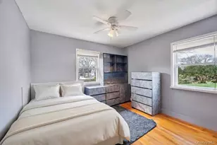 175 Shelby Ave, Holbrook, NY 11741 - Photo 12