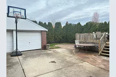 3 Chestnut Avenue, Floral Park, NY 11001 - Photo 20