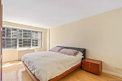 17-85 215th Street #8G, Bayside, NY 11360 - Photo 14