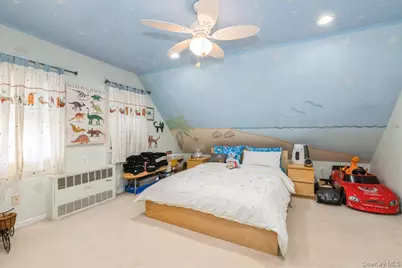 20047 39th Avenue, Bayside, NY 11361 - Photo 14