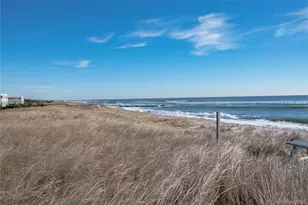 539 Dune Rd, Westhampton, NY 11978 - Photo 18