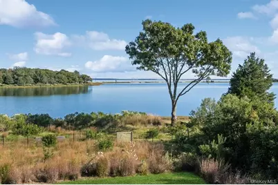 1080 Springs Fireplace Road, East Hampton, NY 11937 - Photo 18