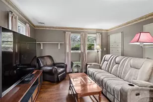 4 University Dr, East Setauket, NY 11733 - Photo 14