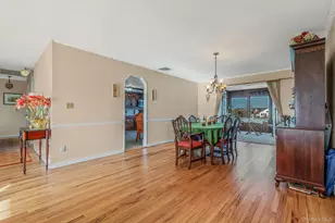 146 Awixa Ave, Bay Shore, NY 11706 - Photo 12