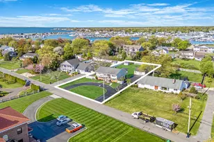 146 Awixa Ave, Bay Shore, NY 11706 - Photo 4