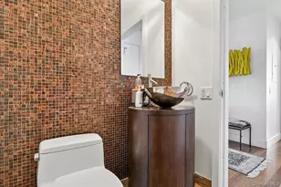 250 E 53rd St, New York, NY 10022 - Photo 12