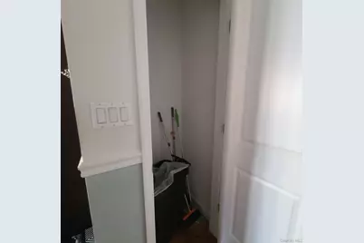 10442 164th Street, Jamaica, NY 11433 - Photo 22