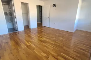 104-42 164th St, Jamaica, NY 11433 - Photo 8