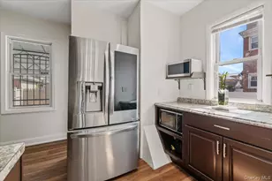 34-35 Jordan St, Flushing, NY 11358 - Photo 10