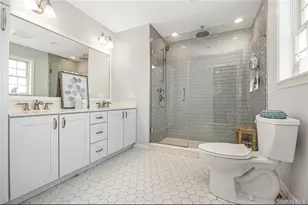 718 Guy Lombardo Ave, Freeport, NY 11520 - Photo 24