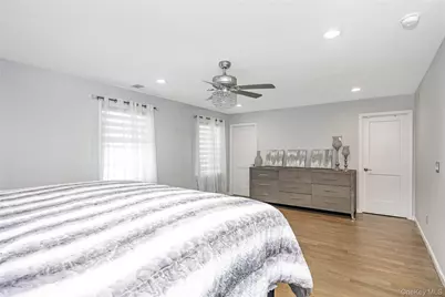 718 Guy Lombardo Avenue, Freeport, NY 11520 - Photo 34