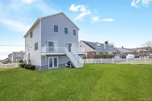 718 Guy Lombardo Ave, Freeport, NY 11520 - Photo 30