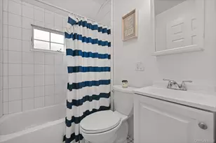 40 W 13th Rd, Broad Channel, NY 11693 - Photo 18