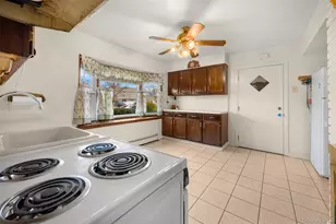 60 Flamingo Rd, Levittown, NY 11756 - Photo 6