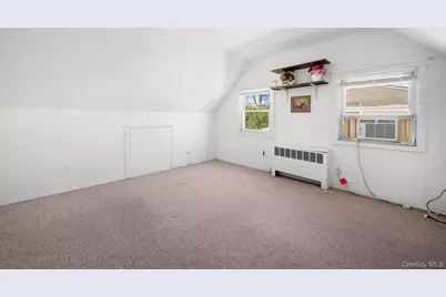 60 Flamingo Road, Levittown, NY 11756 - Photo 30