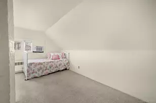 60 Flamingo Rd, Levittown, NY 11756 - Photo 40