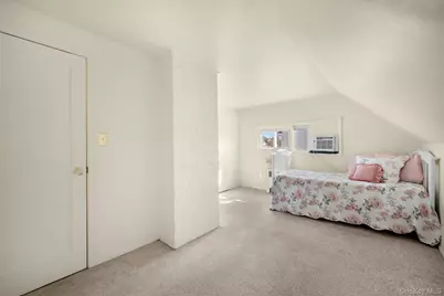 60 Flamingo Road, Levittown, NY 11756 - Photo 38