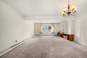 60 Flamingo Rd, Levittown, NY 11756 - Photo 8