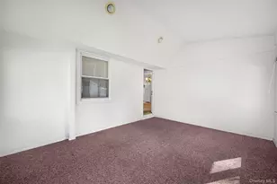 60 Flamingo Rd, Levittown, NY 11756 - Photo 16