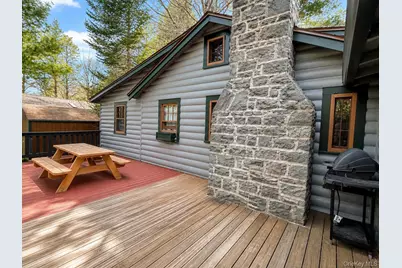 10 Circle Place, Smallwood, NY 12720 - Photo 2