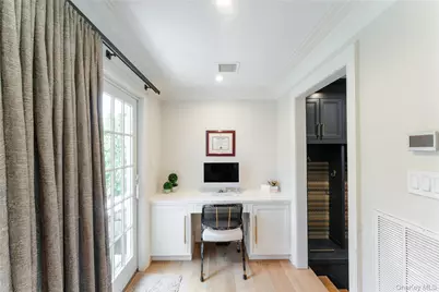 194 Whitehall Boulevard, Garden City, NY 11530 - Photo 10