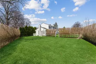 194 Whitehall Blvd, Garden City, NY 11530 - Photo 34