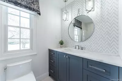 194 Whitehall Boulevard, Garden City, NY 11530 - Photo 22