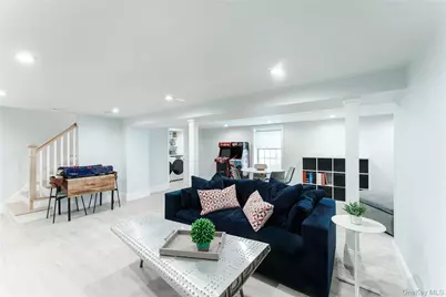 194 Whitehall Boulevard, Garden City, NY 11530 - Photo 28