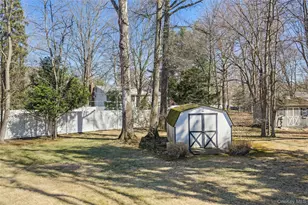20 Dale Rd, Airmont, NY 10952 - Photo 30