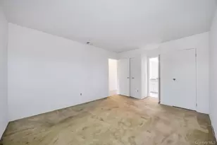 1840 Maurice Ave, East Meadow, NY 11554 - Photo 12