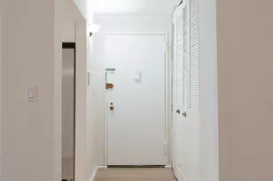 100 Clinton Ave, Mineola, NY 11504 - Photo 4