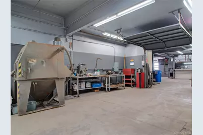 56 Clarendon Avenue, Kingston, NY 12401 - Photo 4