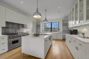 217 Sands Point Rd, Port Washington, NY 11050 - Photo 4