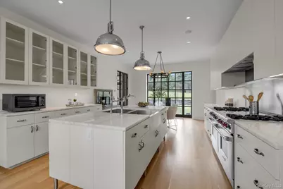 217 Sands Point Road, Port Washington, NY 11050 - Photo 6