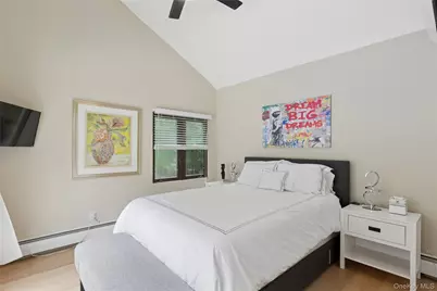 18 Quail Run, Hampton Bays, NY 11946 - Photo 30