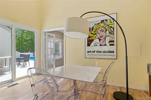 18 Quail Run, Hampton Bays, NY 11946 - Photo 28