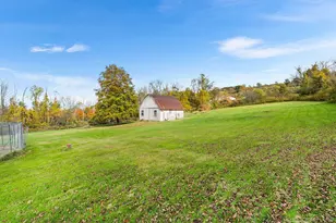 658 Waterbury Hill Rd, Lagrangeville, NY 12540 - Photo 14