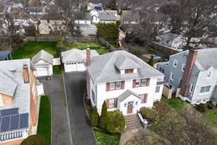 18 Phipps Ave, East Rockaway, NY 11518 - Photo 32